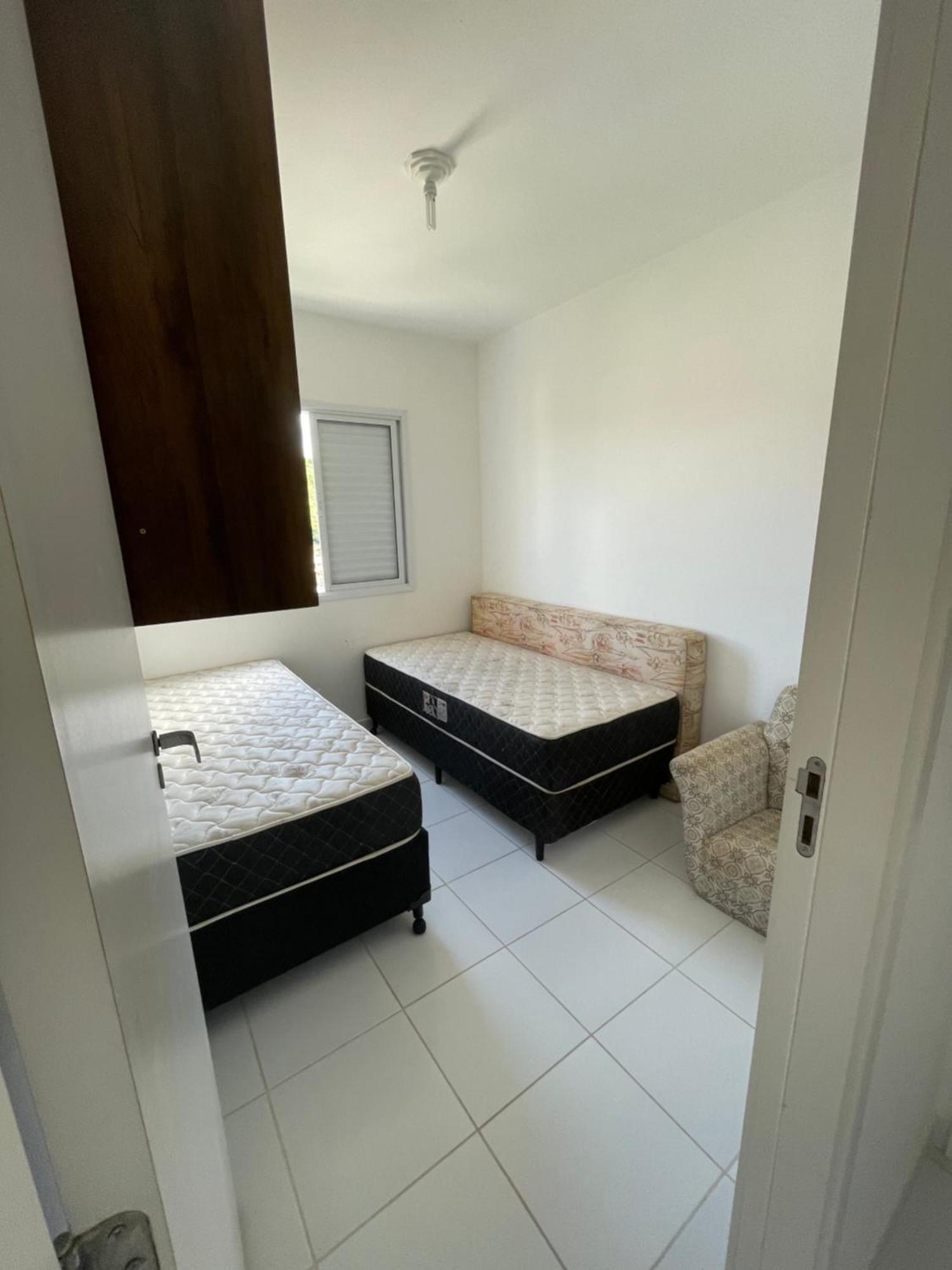 Apartamento No Setimo Andar - Estacionamento - 850 Metros Da Praia - Pet Friendly Caraguatatuba Exterior photo